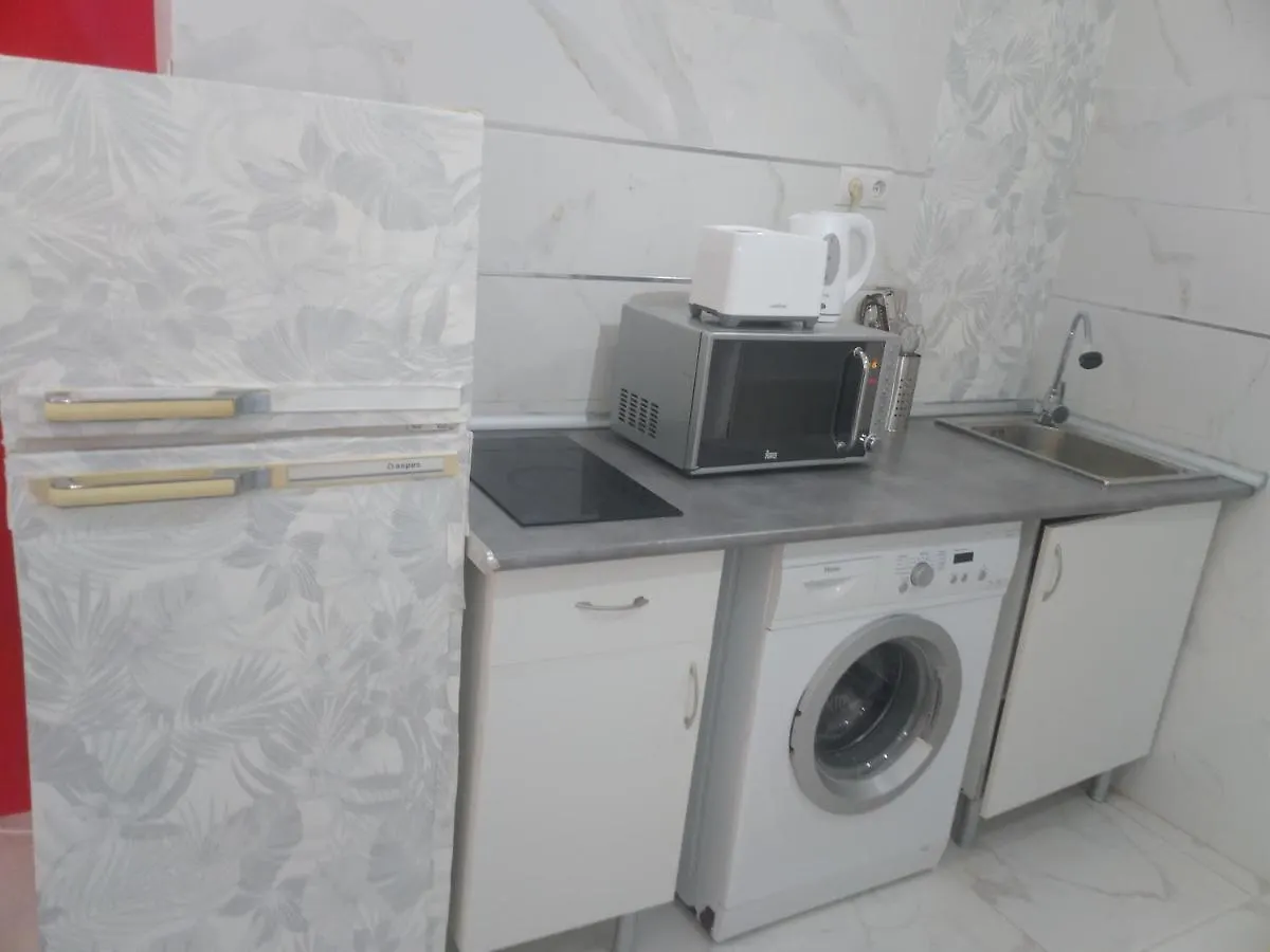 Precioso Apartamento Moderno Cerca Del Carrefour Rosaleda Malaga Apartment